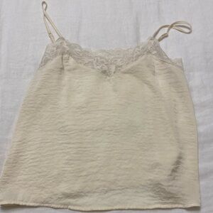 Pink rose lace tank medium